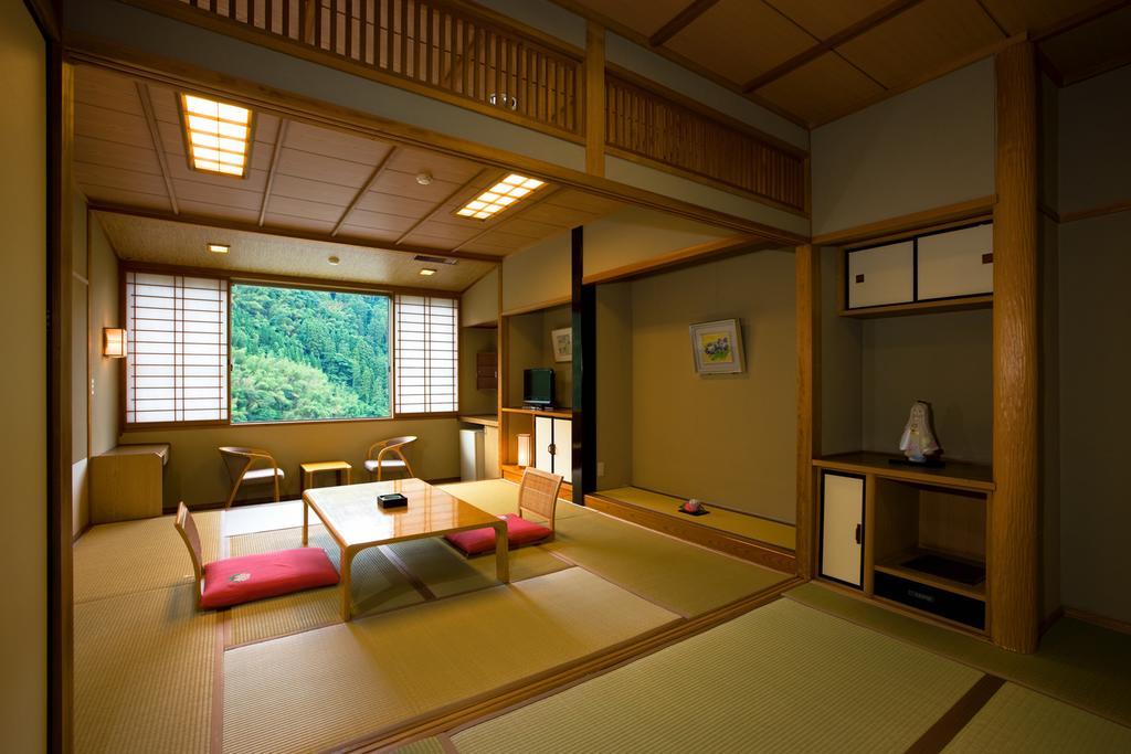 Hotel Shinshiyo Hita Exterior foto